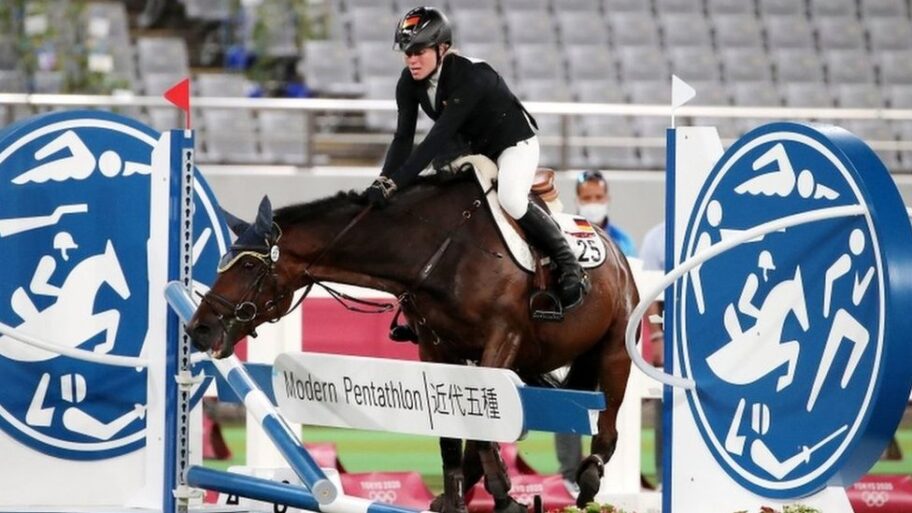 119823345 tv069211156