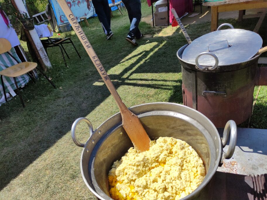 1628472857704 1598x1200