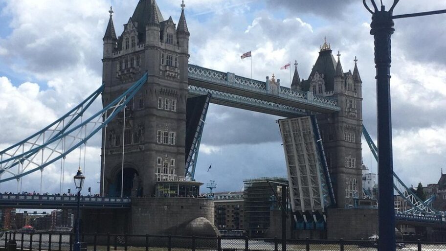 119868638 b7eeb2b3 e25c 4f2f bdf8 9142e000dc81