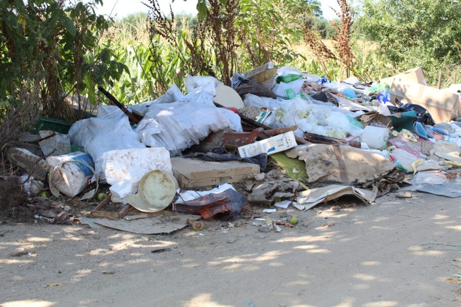 Šest opština sa juga dobilo od Ministarstva novac za uklanjanje divljih deponija 12 deponija 1 2 scaled
