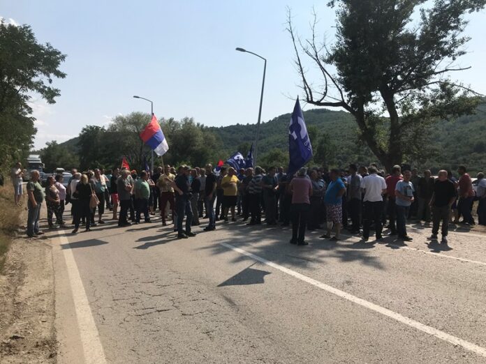 radnici blokirali put