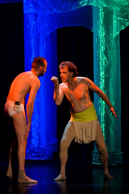 teatar na raskršću