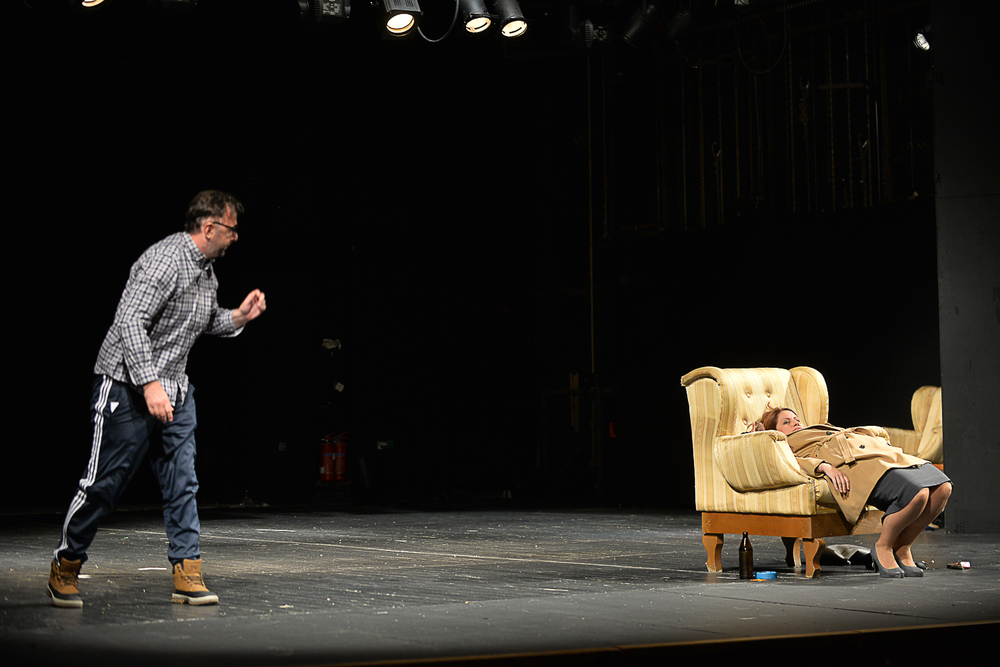 teatar na raskršću