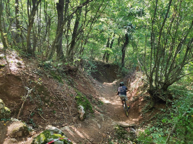 "Rolling Stones" u Nišu, ekstremna "downhill" biciklistička staza spremna za prvo takmičenje 3 242226728 399662668178025 8473927328060610300 n