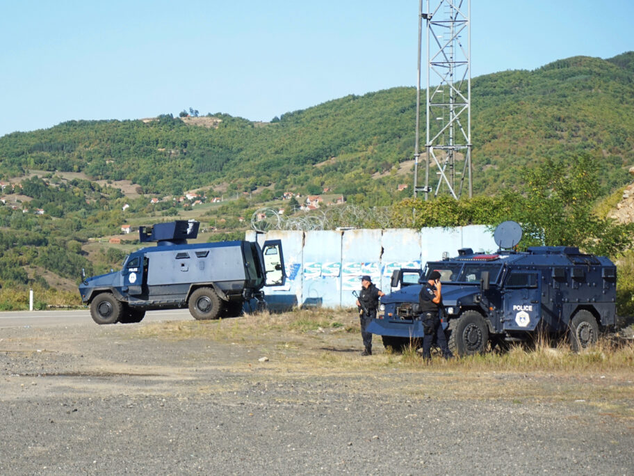 Deblokirani Brnjak i Jarinje, ljudi se razilaze, a KFOR zamenio kosovske specijalne jedinice 6 rosu foto vk