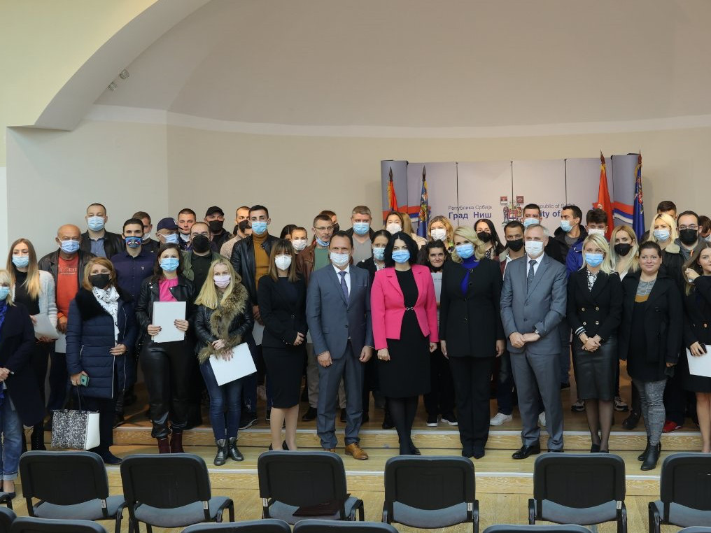 ugovori foto ministarstvo