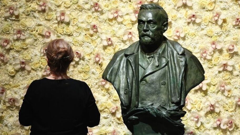 121021491 gettyimages 1228804768