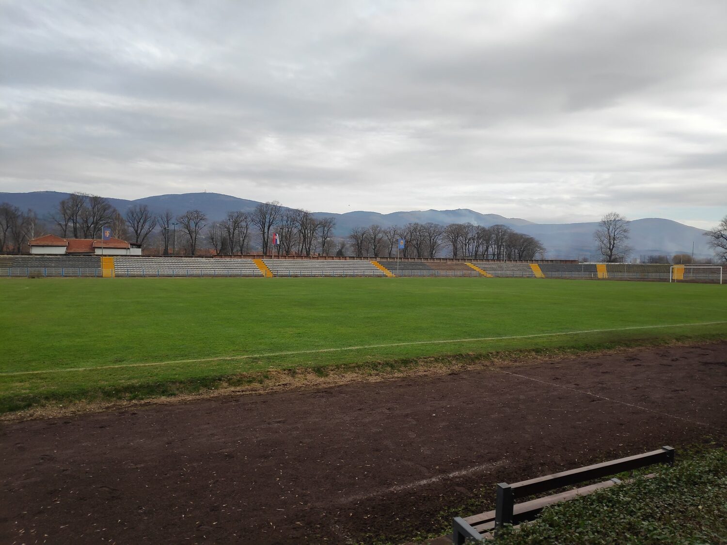 stadion foto lj f scaled