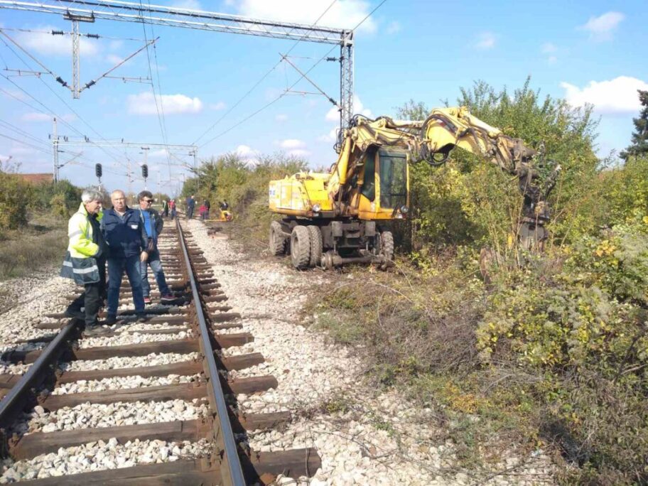 Zbog radova na pruzi nema vozova od Niša ka Leskovcu, Prokuplju i Preševu 12 radovi pruga foto infrastrukturazeleznice