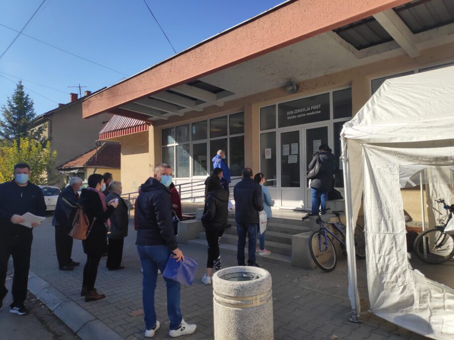 Jedna osoba preminula od kovida, 140 novozaraženo u Pirotskom okrugu 13 kovid foto lj f scaled