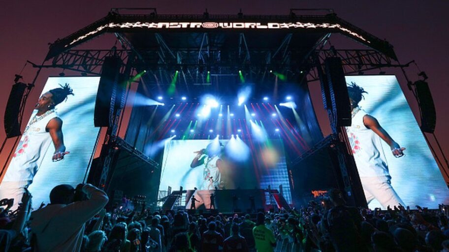 121459345 concertgetty