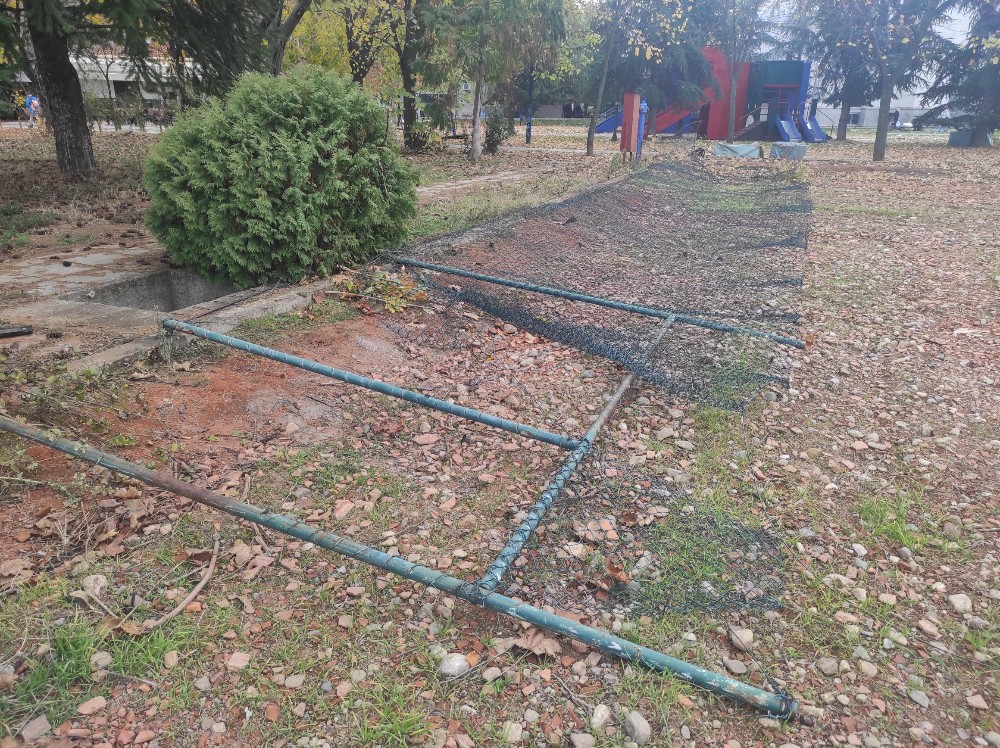 parking oš sveti sava T. T.