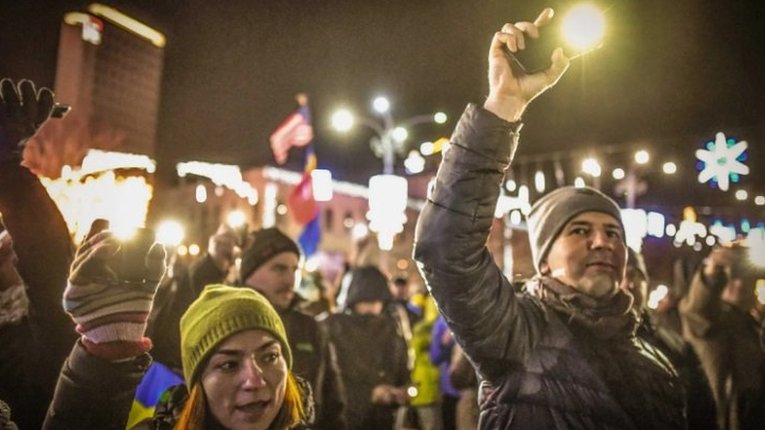 121596644 kliktanje2