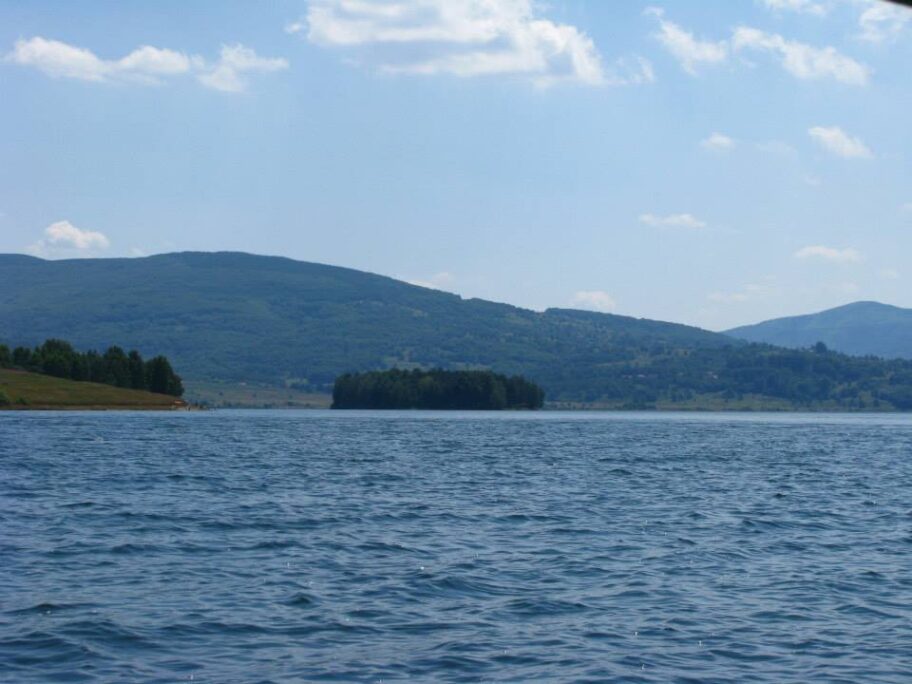 vlasinsko jezero foto jcm