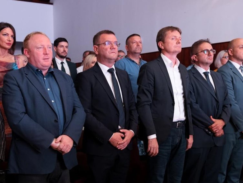 Narodni poslanik iz Trgovišta napao demonstrante na Gazeli 9 krstic foto opstina trgoviste