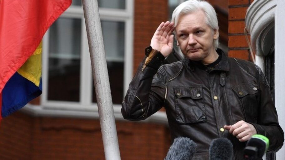 Vikiliks, uzbunjivači i Amerika: Dan kada je svet saznao tajne iz diplomatskih prepiski 13 106430853 mediaitem106425531