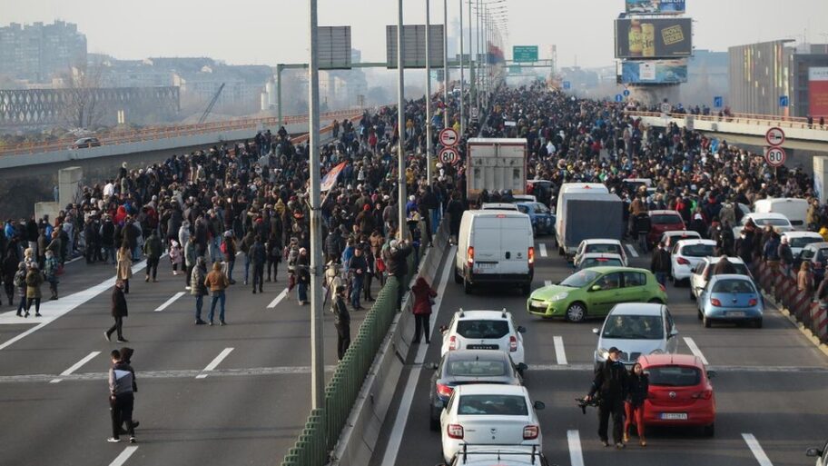 Protesti, Srbija, ekologija: Drugi vikend blokada puteva, pojedinačni incidenti i poruka Novaka Đokovića 19 121972760 blokadagazele2