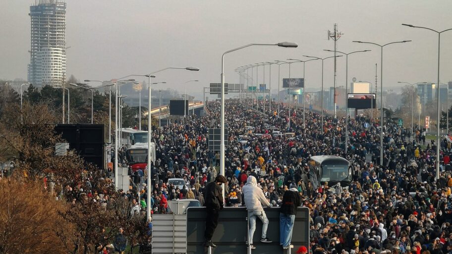 Protesti, Novak Đoković, ekologija: Kako je nastala fotografija koja je podeljena 45.000 puta 6 121981611 protest beograd