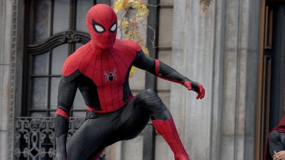 122218037 spider man nowayhome m31853