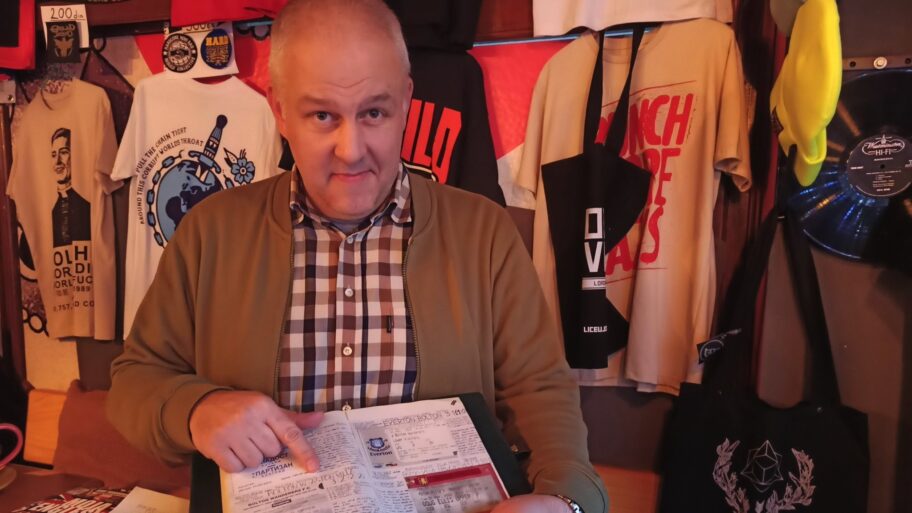 122508412 ee21d744 01d7 4874 a837 2410c4b246d3