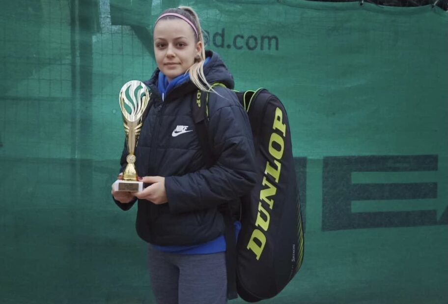 Niška teniserka sa 16 godina postala seniorska šampionka Srbije 11 Emilija Zdravkovic TAZ dec 2021
