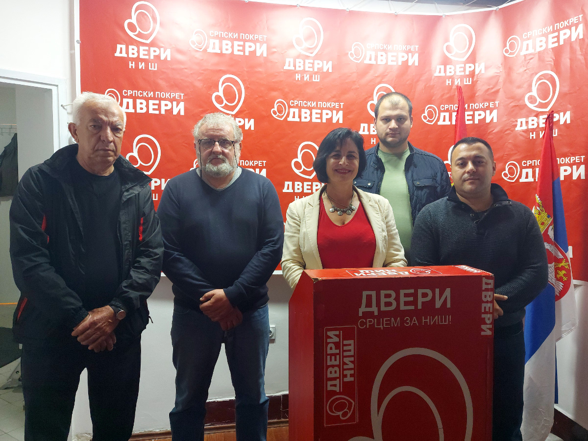 Dveri: Niška vlast nam nije dala jednu salu da održimo tribinu o referendumu 1 dveri nis foto dveri