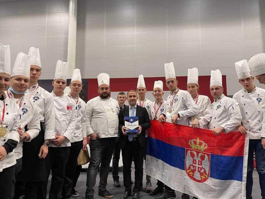 Mladi kuvari iz Leskovca na takmičenju u Turskoj osvojili 23 medalje 17 FB IMG 1640681015484