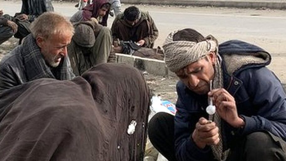 122070597 drug addicts in kabul