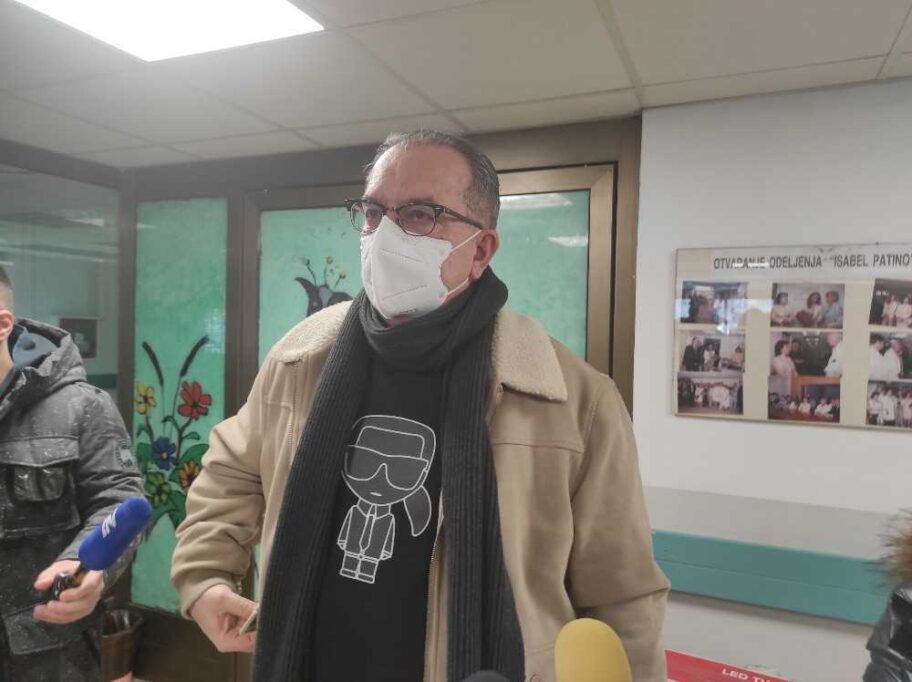 Zaraženo više od 100 radnika niškog Kliničkog centra, zastupljeni i omikron i delta soj 19 perisic tt