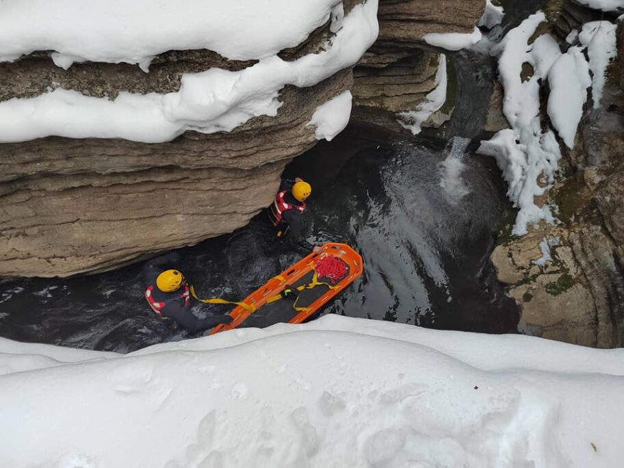 Vatrogasci spasili planinara iz kanjona Rosomačke reke 6 1