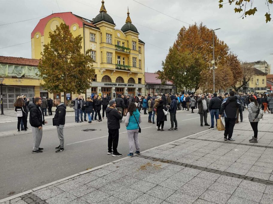 Zbog objava na Fejsbuku protiv Leskovčanina podneta prijava da je organizator protesta 3 IMG 7e474e87cf1986b1207e7c615bc358a2 V