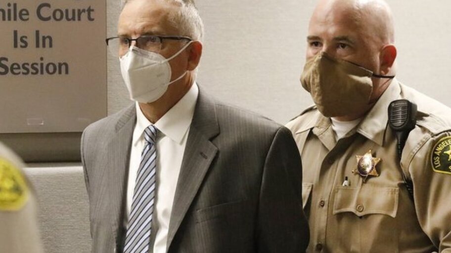 123190909 gettyimages 1227921682