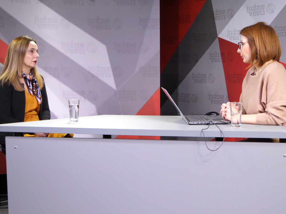 Synced Sequence 00 01 00 00 Still002