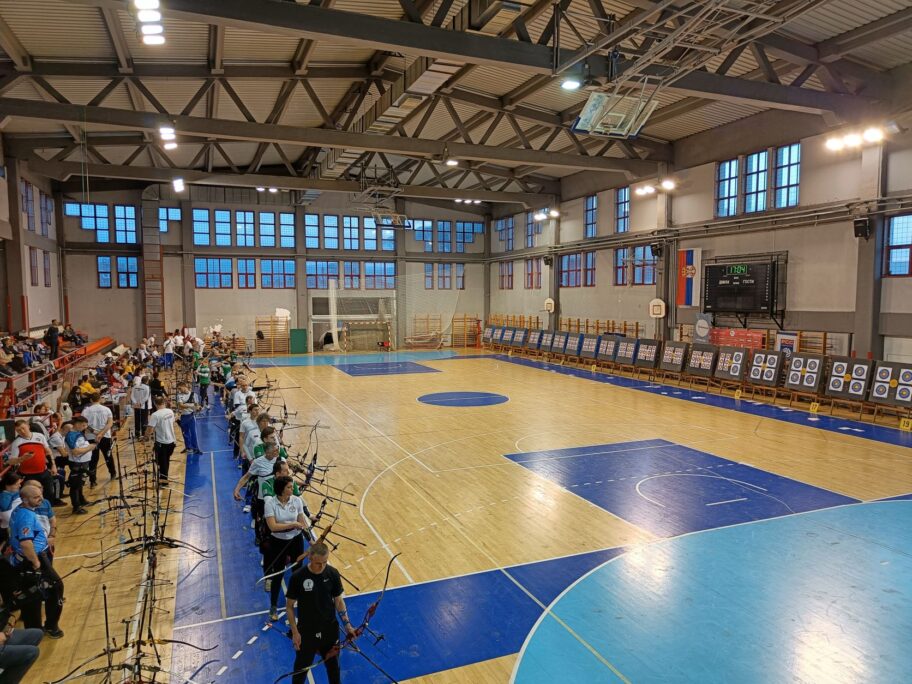 Rekordan broj učesnika na saveznom turniru u streličarstvu u Nišu 17 Takmicenje februar 2022