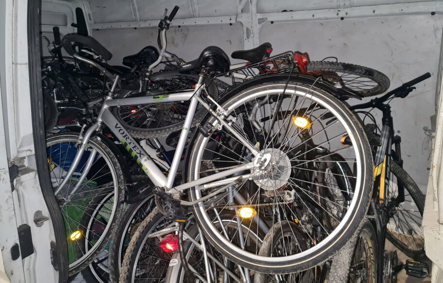 Leskovčanin iz stambenih zgrada ukrao 18 bicikala, iz Toplane alat 4 1 5