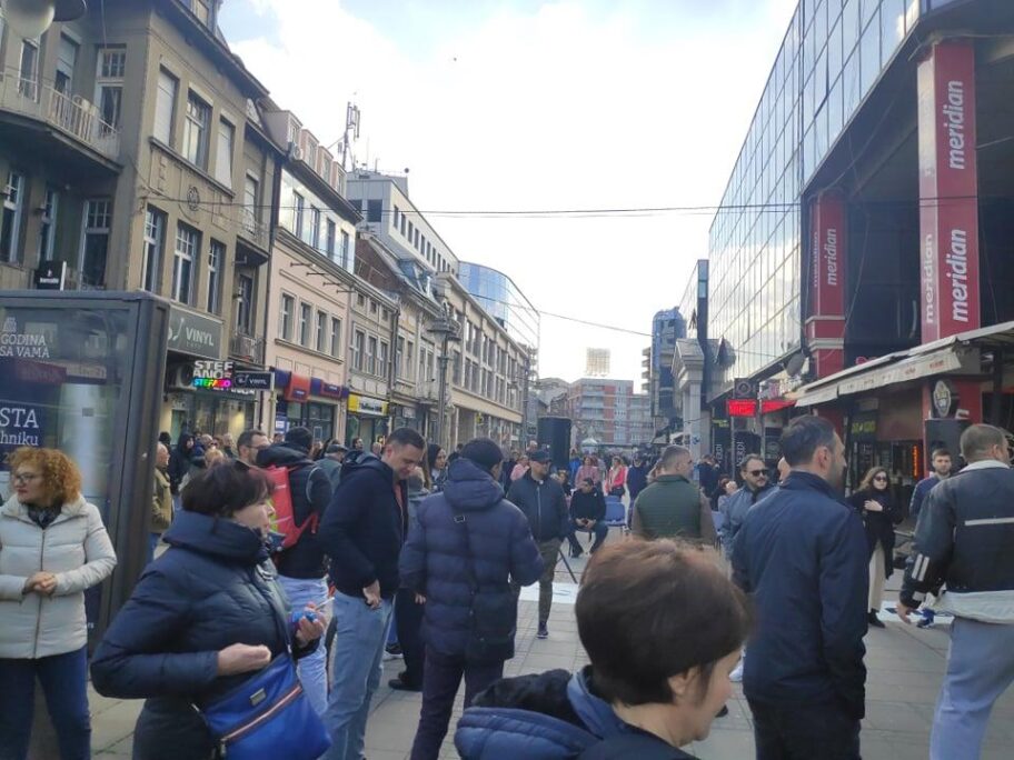 Potpisivanje narodne inicijative protiv iskopavanja litijuma i u Nišu 20 nis