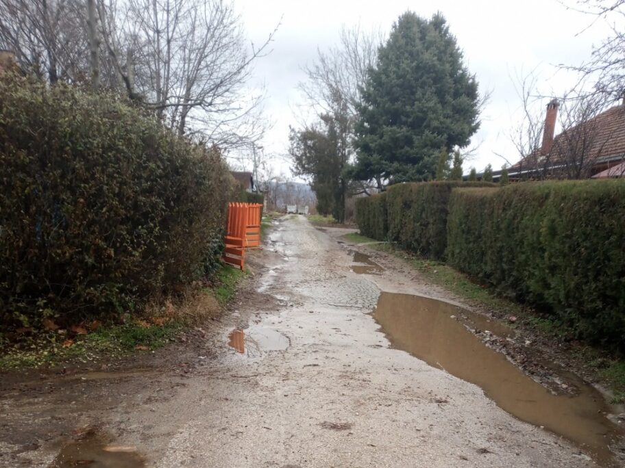 Iz Grada danima ignorisali pitanja o problemima građana, jutros ipak otišli u naselje Milka Protić 6 IMG 20211212 114650 1