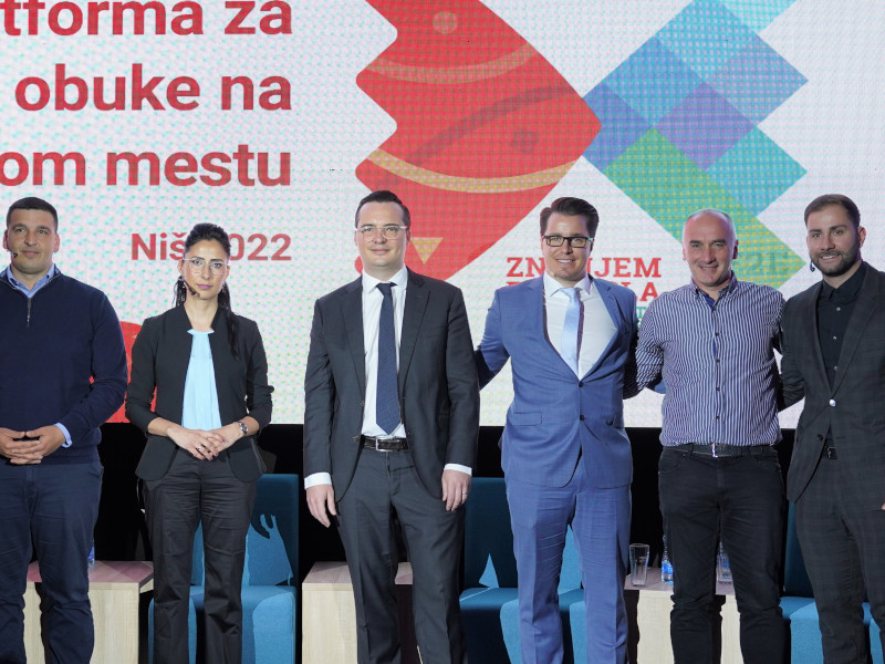 Pomoć u zapošljavanju kroz projekat "Znanjem do posla" 15 Znanjem do posla