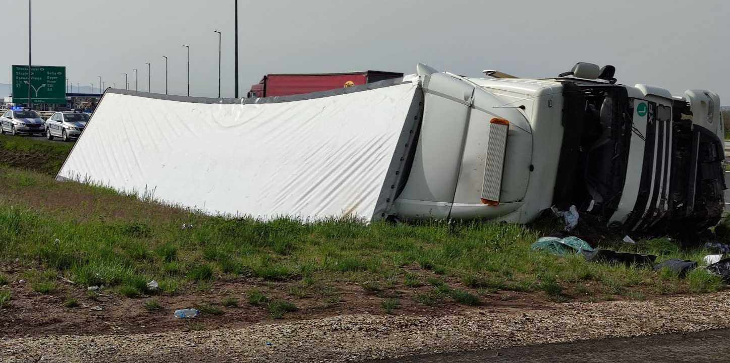 kamion nezgoda foto RTS Jovica Krstic