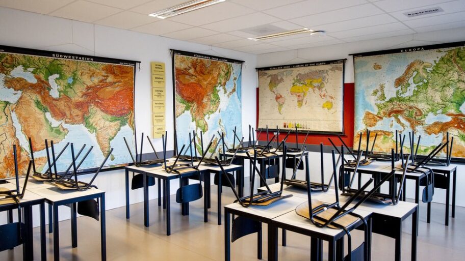 124310615 gettyimages 1237583825