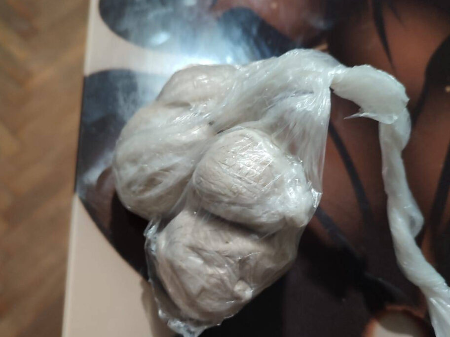 Uhapšen Nišlija kod koga je pronađeno više od 100 grama heroina 17 heroin foto policija