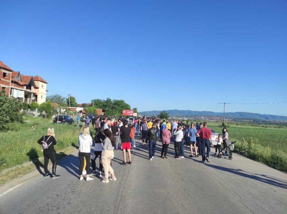 Nastavljaju se blokade Čamurlijskog puta, građanima niko od nadležnih ne nudi rešenje 13 blokada camurlije3