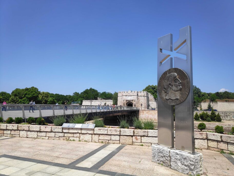 tvrdjava foto t r scaled