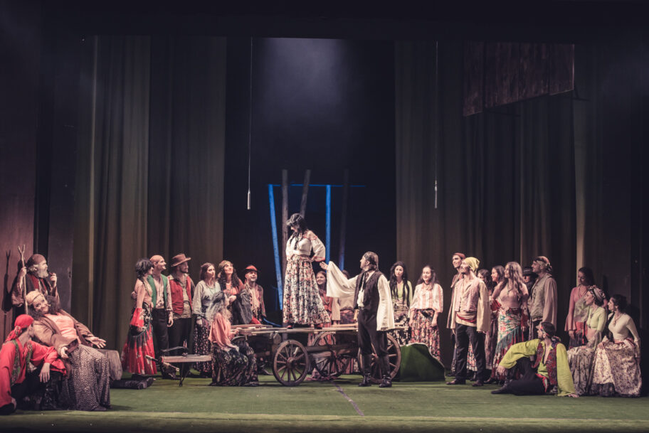 mjuzikl cigani lete u nebo foto nikola milosavljevic