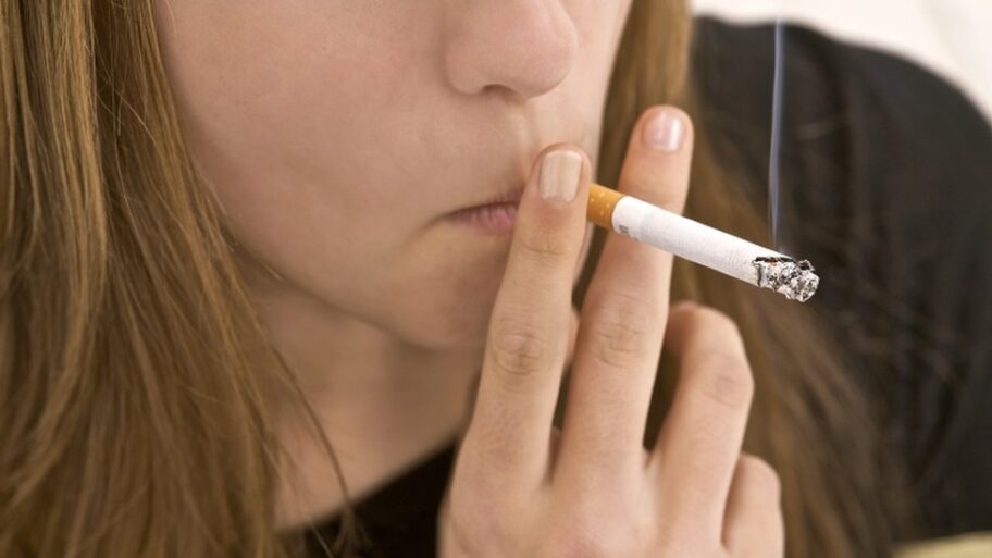 Mladi i odvikavanje od pušenja: Za život bez duvanskog dima poklon vaučer od 40 evra 15 125293589 smoking2