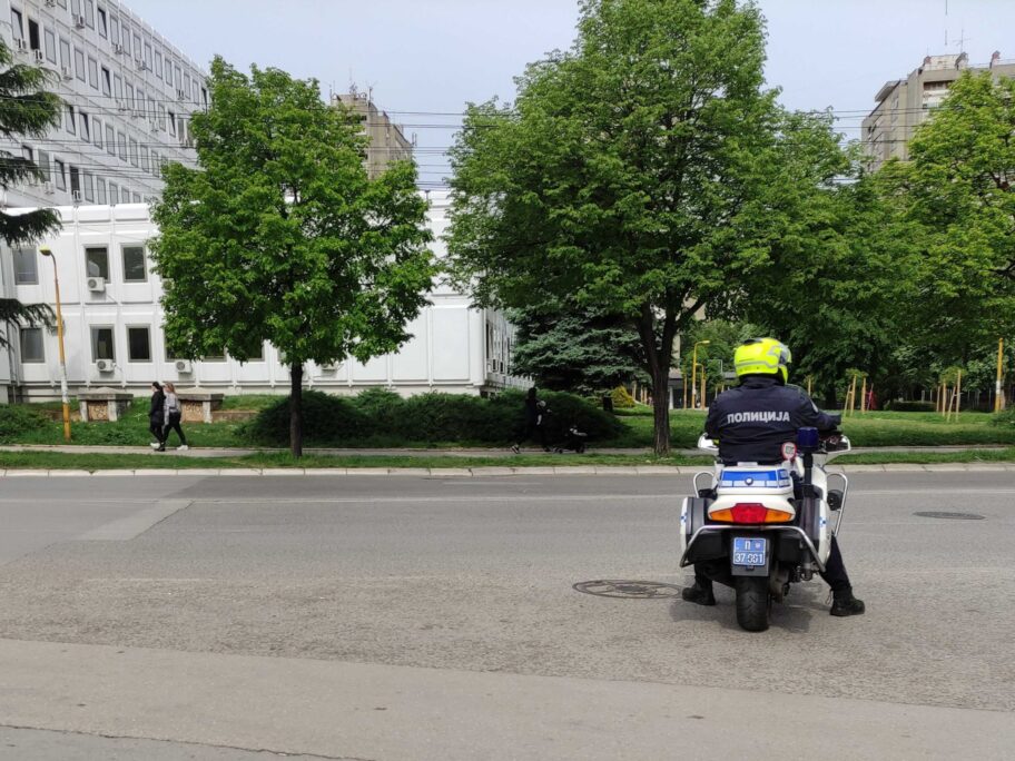saobracajni policajac nis foto ljubica jocic scaled