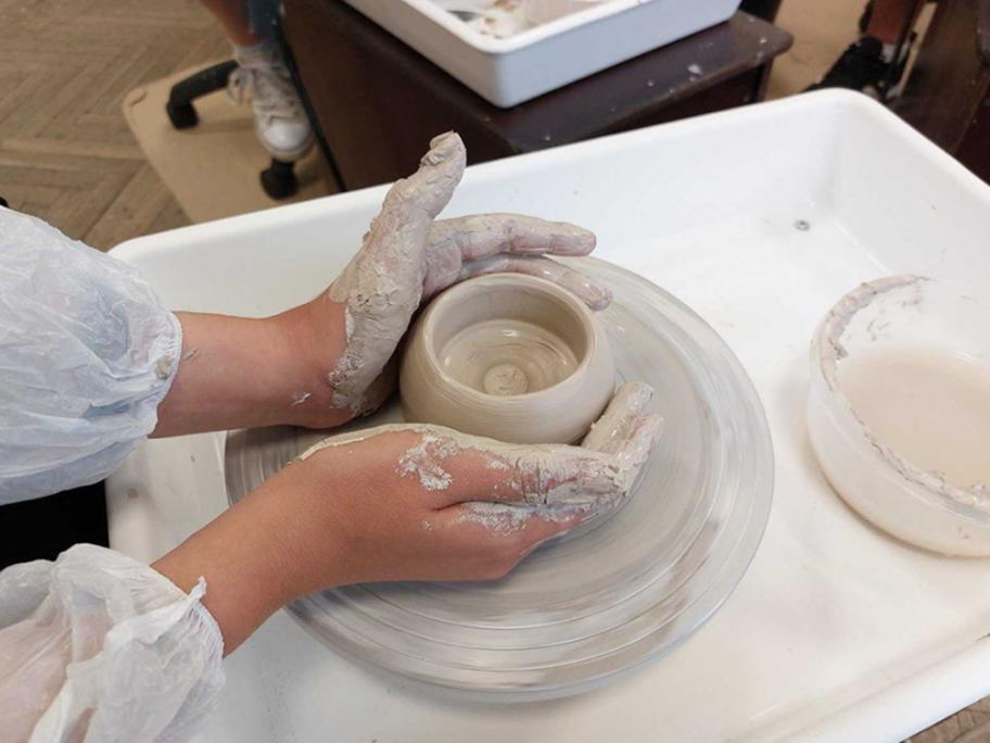 Sajam grnčarstva u Nišu, nastupaju i folkloraši iz Srbije i Bugarske 11 Screenshot 2022 06 16 at 17 48 41