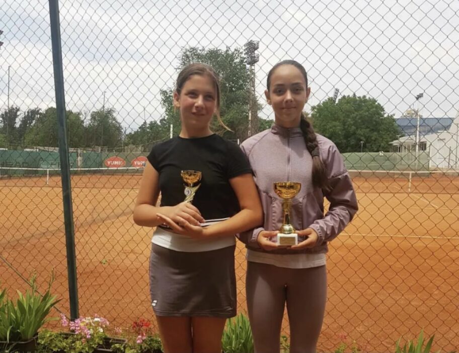 Teniserka iz Niša najbolja u regionu 3 Danica Marjanovic TAZ i Iva Stojancic TAZ jun 2022