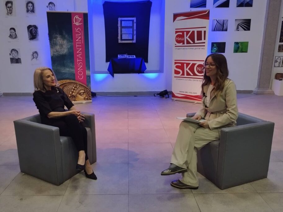 "15 minuta": Kako Leskovčanka pred Evropom peva stihove Mike Antića i Desanke Maksimović 19 emmm