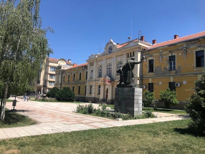 Prokuplje kupuje udžbenike za prvake i đake drugog razreda, izdvojeno 8,6 miliona